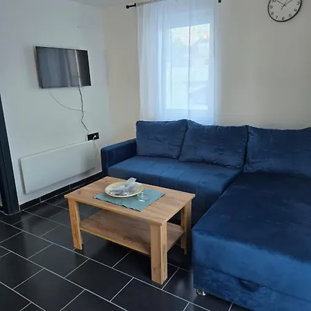 Apartman Tara